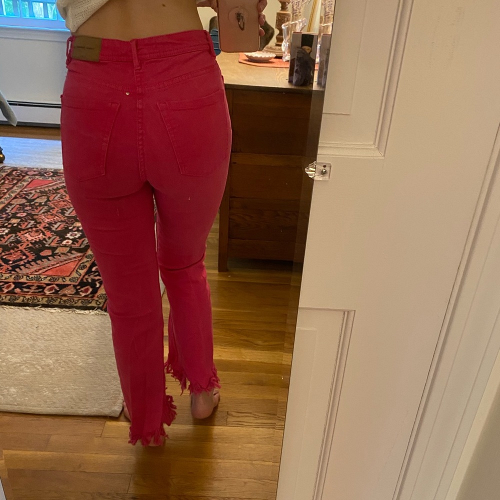 High waisted cut off pink stretch jeans - Picture 3 of 5